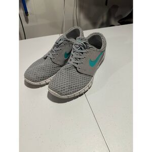 Nike Slip on grey Skate shoes mens Size 10 SKU 17